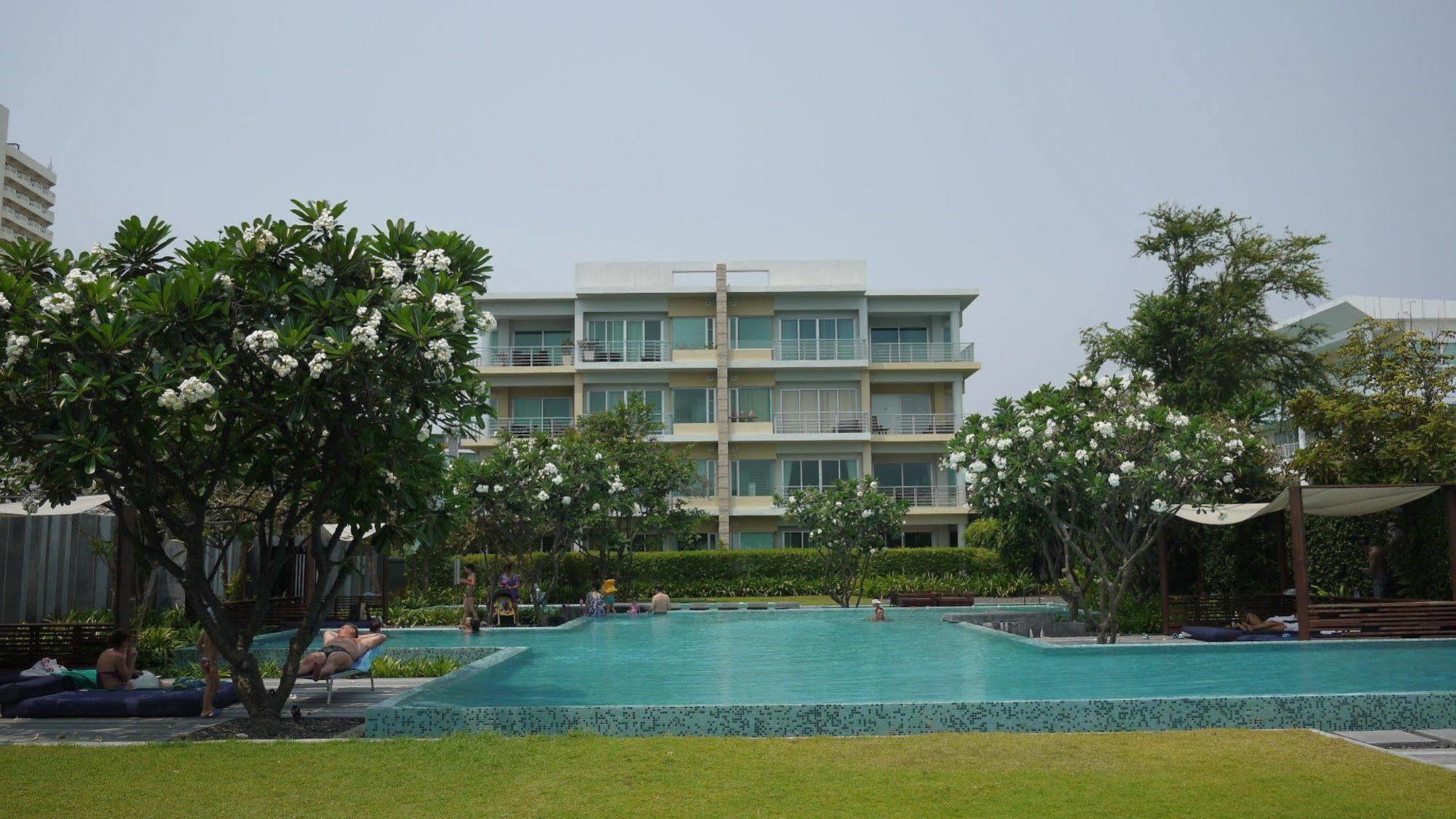 Baan Sanpluem Hua Hin Lägenhet Exteriör bild
