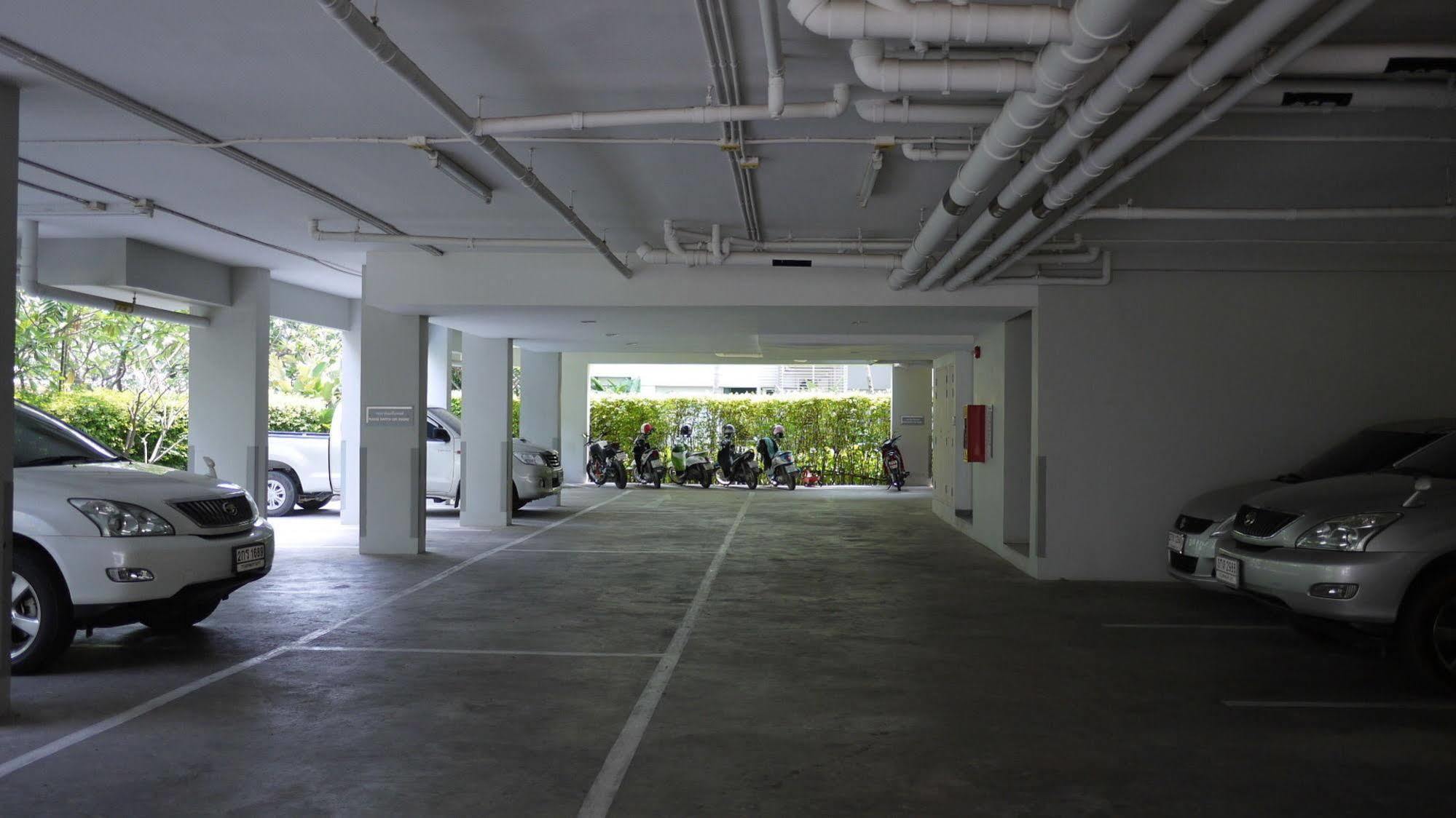 Baan Sanpluem Hua Hin Lägenhet Exteriör bild